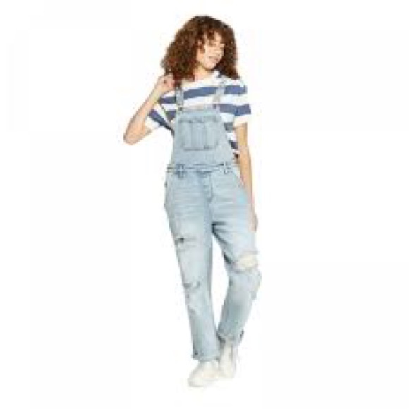 Wild Fable Target Denim Distrssed Oversized Overalls, size M - Picture 2 of 13